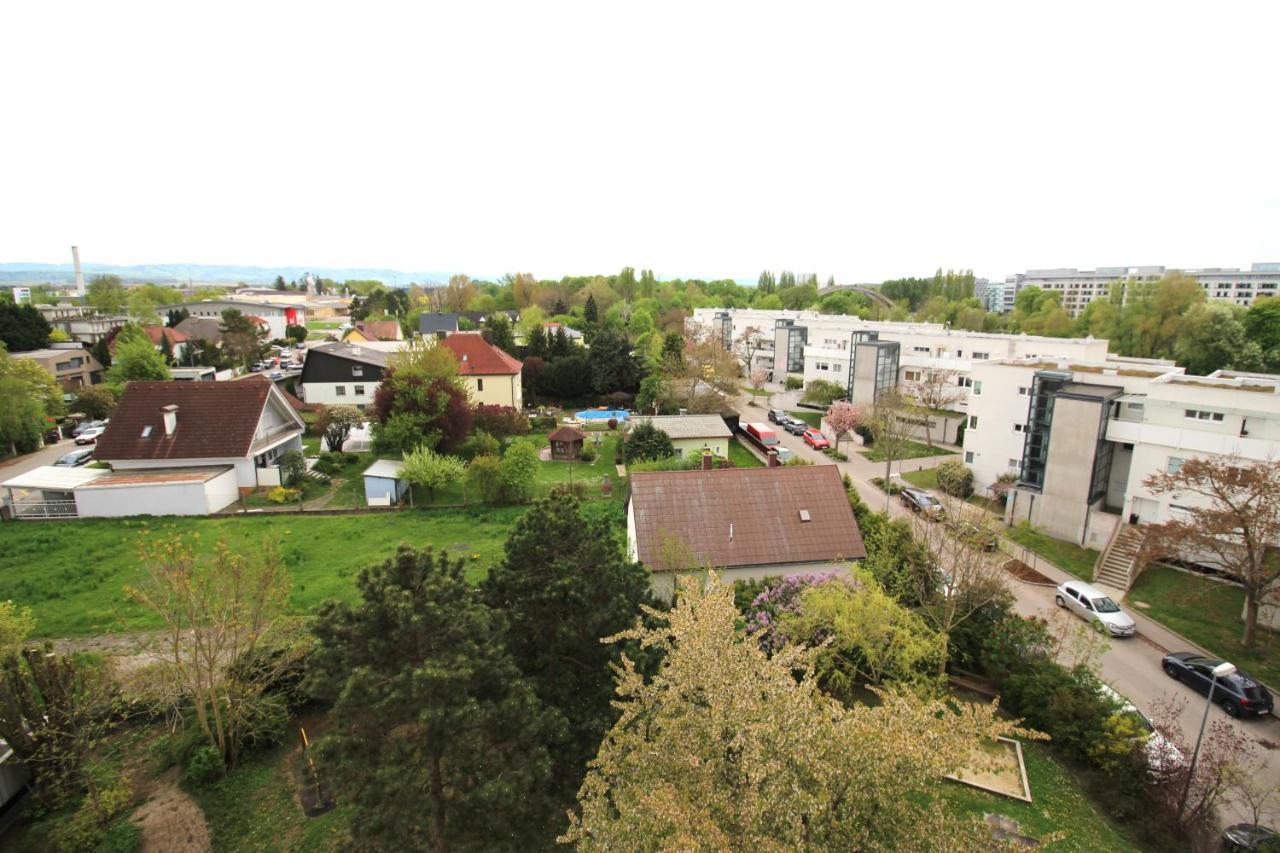 Geraeumige Ferienwohnung Im Zentrum سانت بولتن المظهر الخارجي الصورة